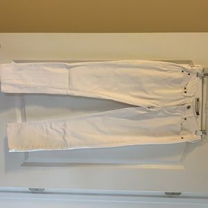 Women’s Levi Jeans